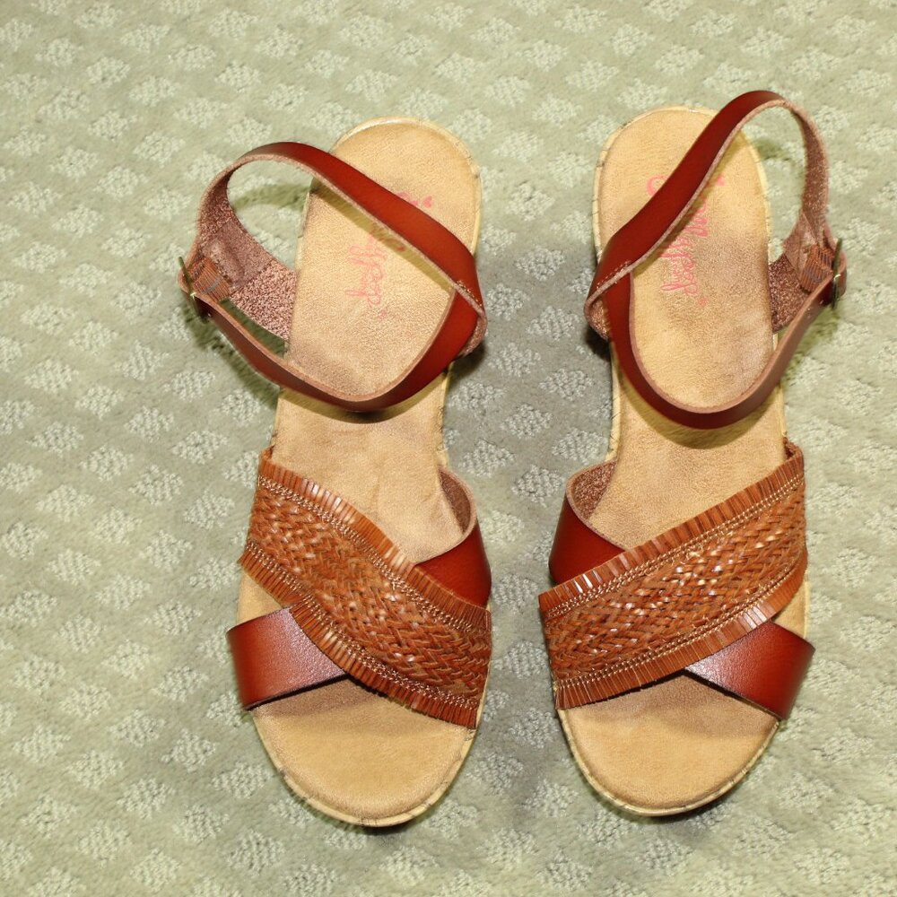 NWOT Jellypop Sharna Size 10M Brown Cork Heel - Picture 2 of 6